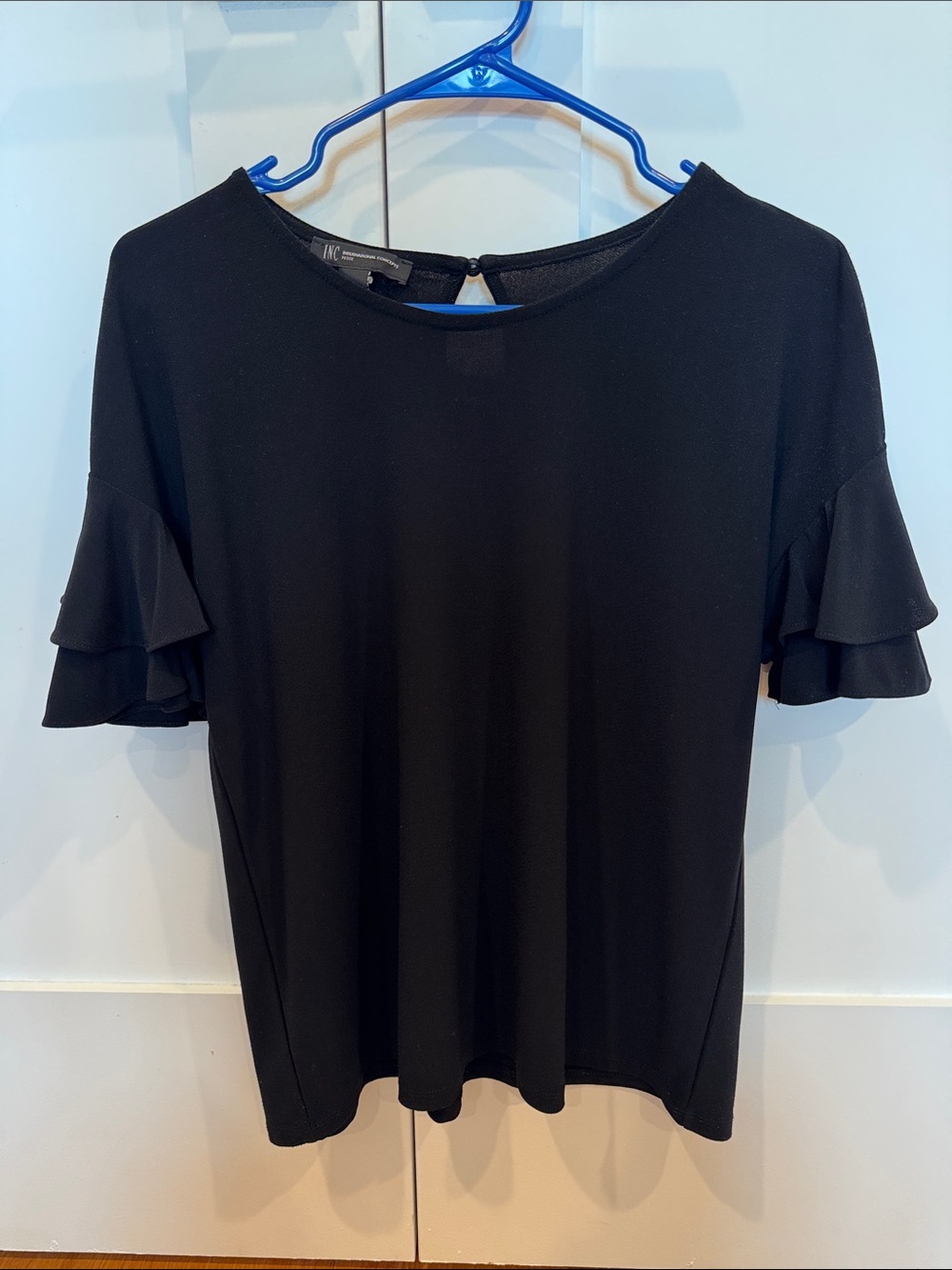 INC International Concepts Women’s Black Ruffle Short Sleeve Top Petit Medium